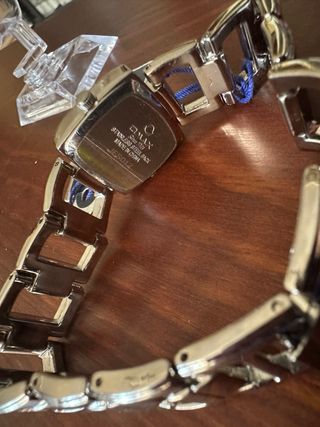 Reloj Omax Mujer Dorado y Plateado