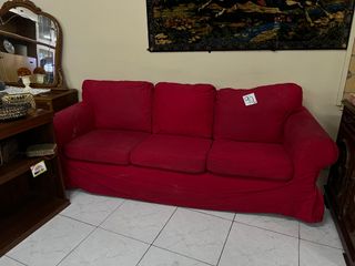 Sofá 3 plazas Ikea rojo