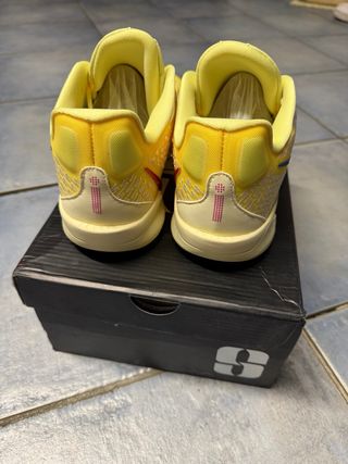 Nike Sabrina 2 Giallo/Blu