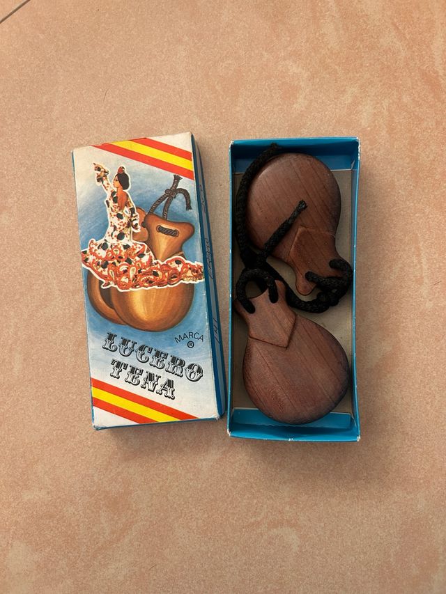 Castañuelas Lucero Tena