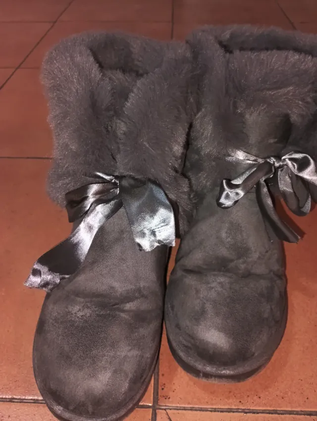 Botas grises ante forradas t. 38