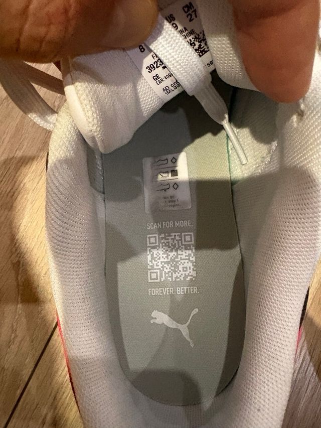 Zapatillas Puma Negras, Rojas y Blancas