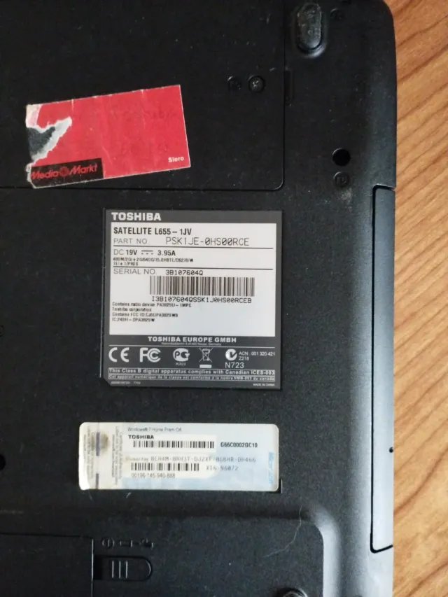 Portátil Toshiba Satellite L 655- 1 JV Granate