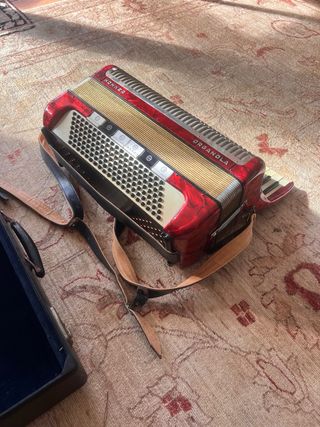 Acordeón Horner Organola con estuche original