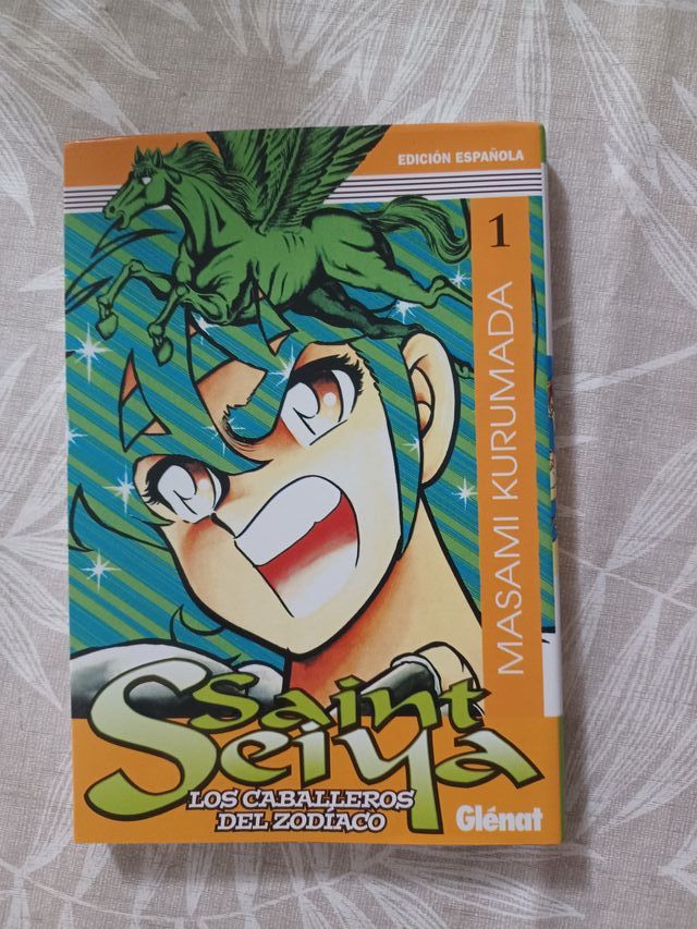 Saint Seiya 1: Los Caballeros del Zodíaco (Span...