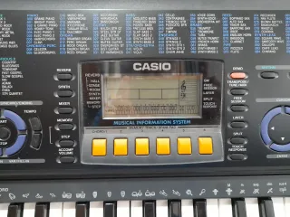 Teclado Casio CTK-611. Venta en persona