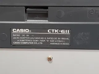 Teclado Casio CTK-611. Venta en persona