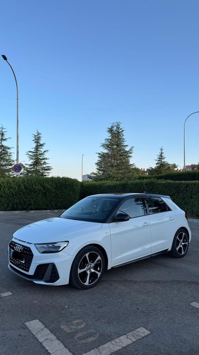 AUDI A1 Sportback Adrenalin 30 TFSI