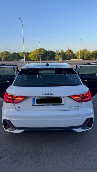 AUDI A1 Sportback Adrenalin 30 TFSI