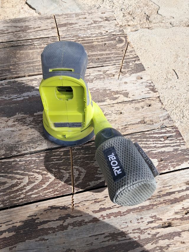 Lijadora orbital a batería Ryobi