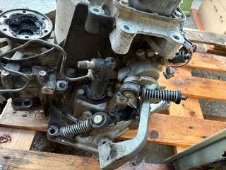 Caja de cambios VW 02J 301 107 C