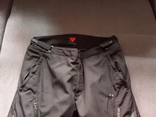 Pantalón de moto negro