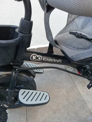 Triciclo Kinderkraft Gris
