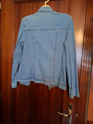 Chaqueta vaquera ligera