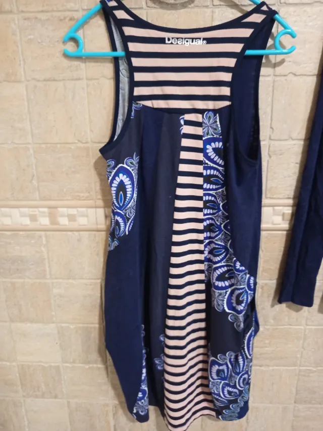 Vestido Desigual patchwork Talla 11/12 años.