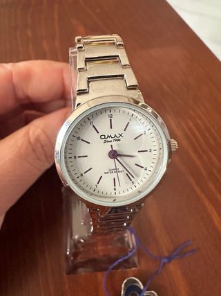 Reloj Omax Mujer Plata y Blanco