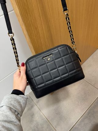 Bolso Michael Kors Negro Acolchado Cadena