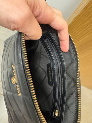 Bolso Michael Kors Negro Acolchado Cadena