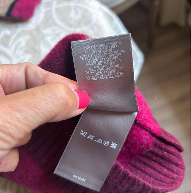 Conjunto bufanda y gorro a rayas