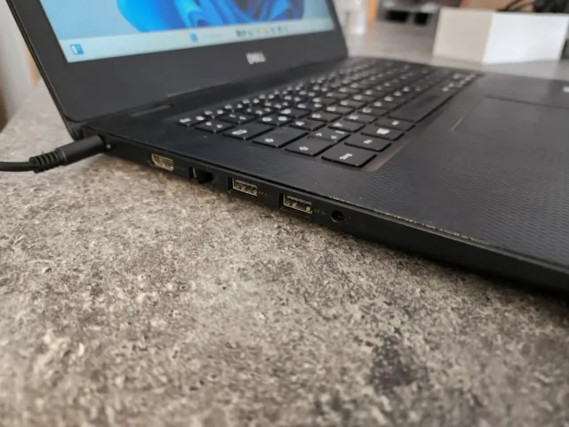 Portátil Dell Inspiron 14