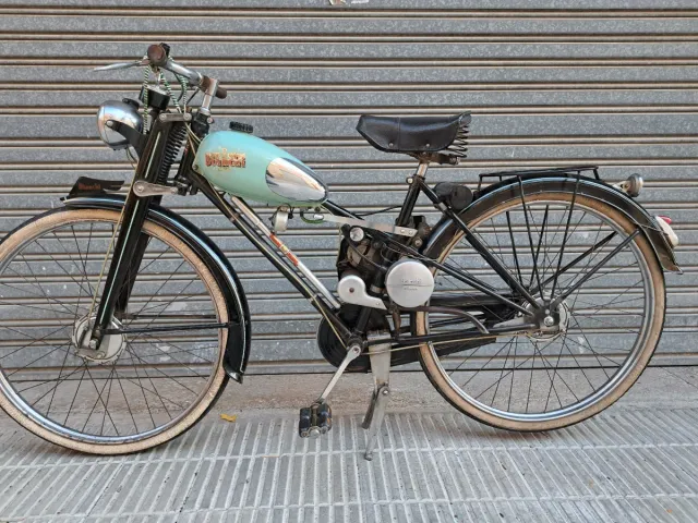 Bianchi Aquilotto 50 ciclomotor clasico