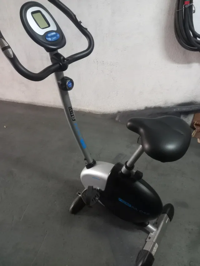 Bicicleta Estática Racer RA 04B