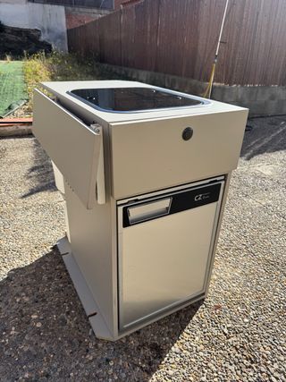 Mueble y Nevera Camper Thais