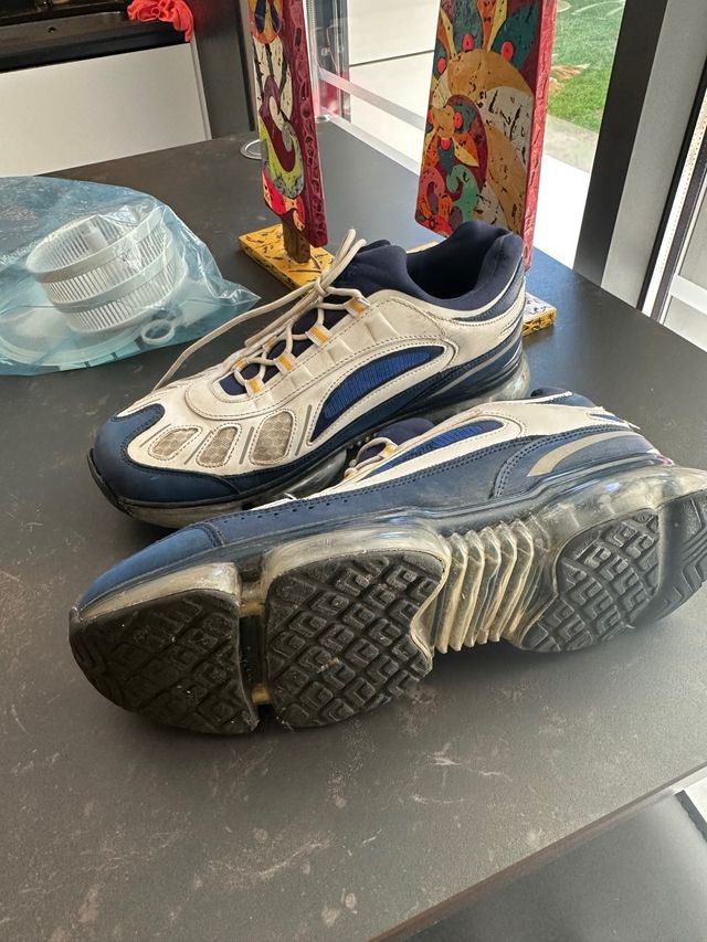 Zapatilla Sickonineteen Pull&Bear azul/blanca