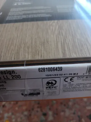 Suelo laminado Mister 12 mm