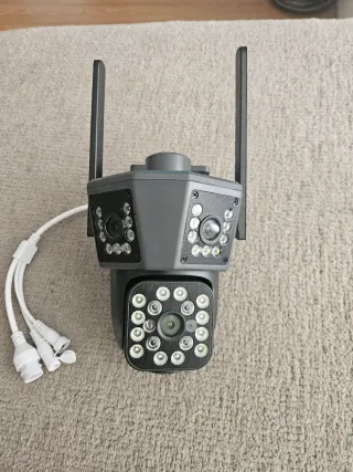 Cámara Seguridad WiFi 3 Lentes