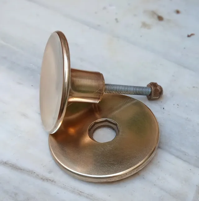 Pomo Puerta Dorado 8cm