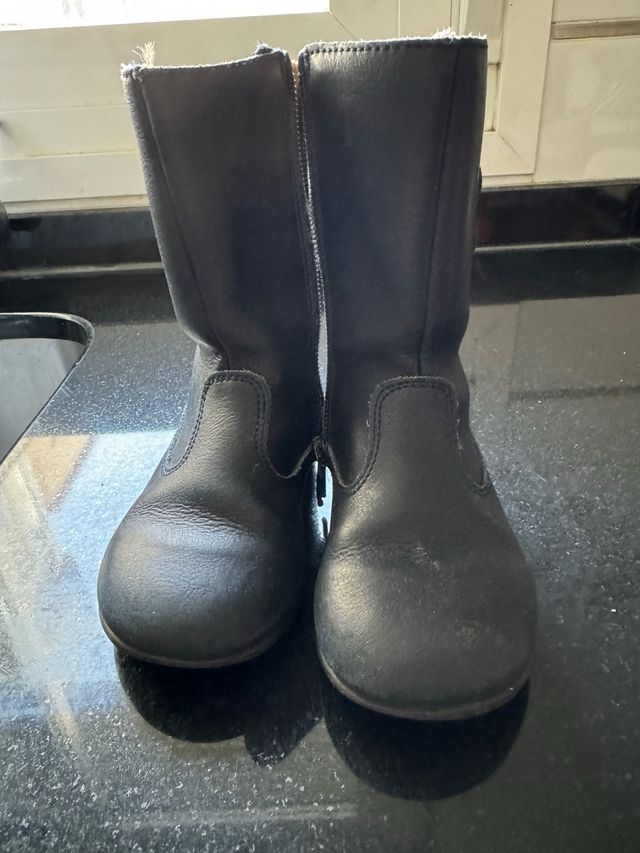 Botas niña negras
