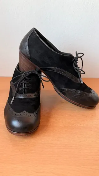 Zapatos de baile flamenco de la marca Arte FyL