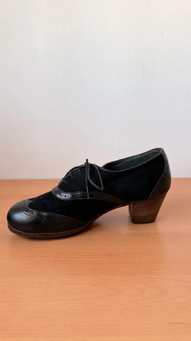Zapatos de baile flamenco de la marca Arte FyL