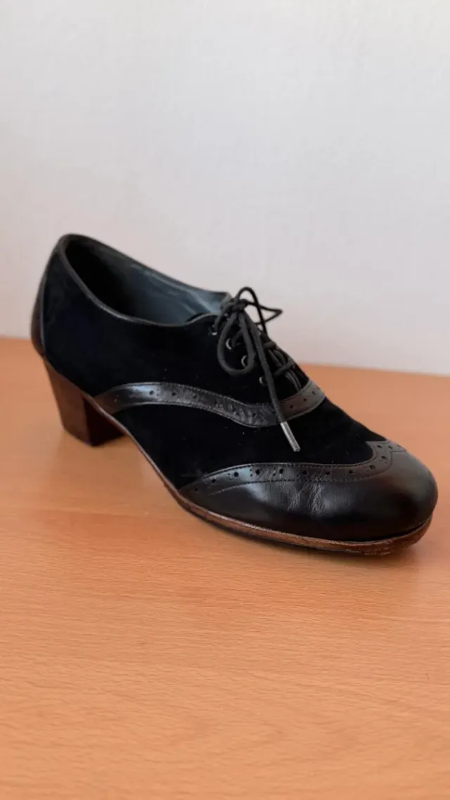 Zapatos de baile flamenco de la marca Arte FyL