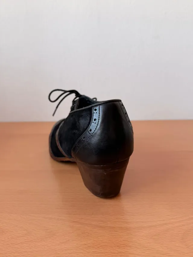 Zapatos de baile flamenco de la marca Arte FyL