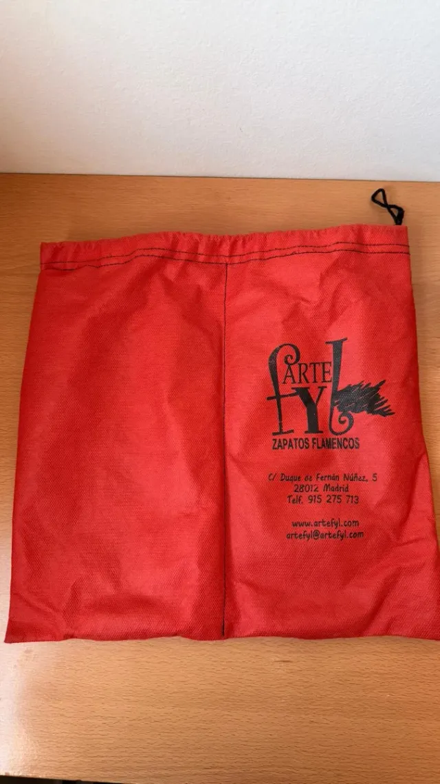 Zapatos de baile flamenco de la marca Arte FyL