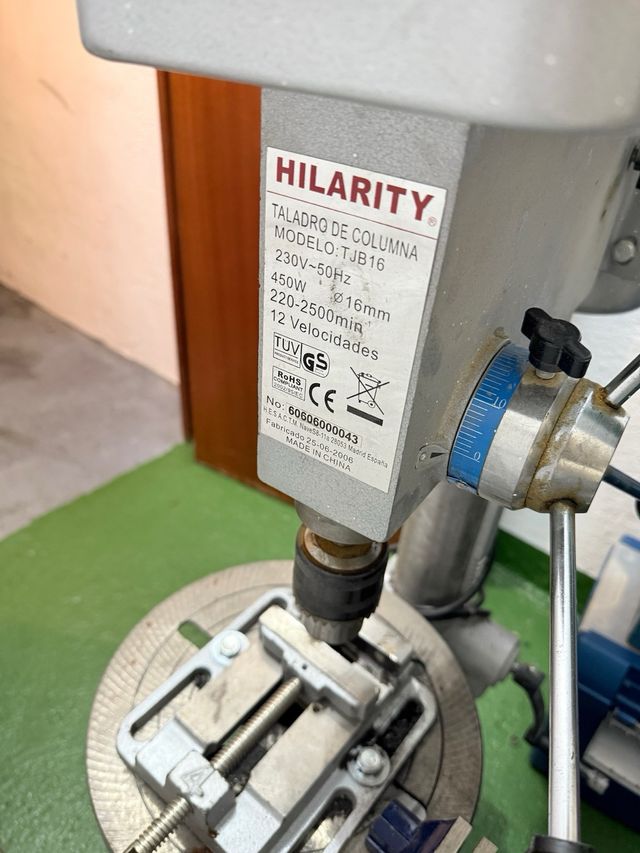 Taladro de columna TJB16