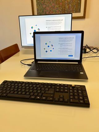 HP Equipo Informático Negro/Plateado