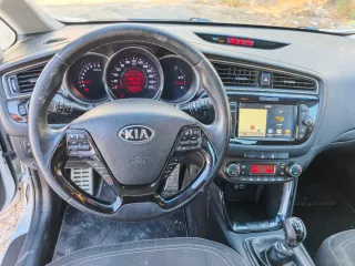 KIA Ceed 2018 Etiqueta C bajo consumo