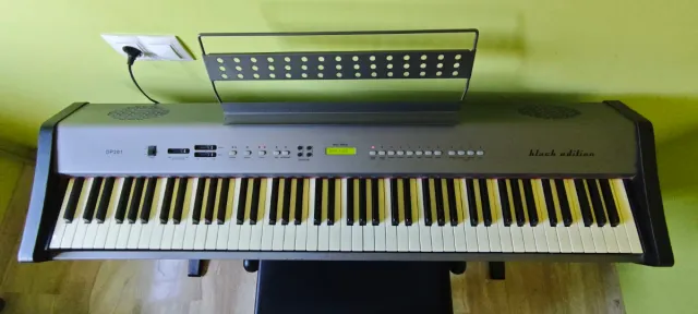 Piano Electrónico Hemingway