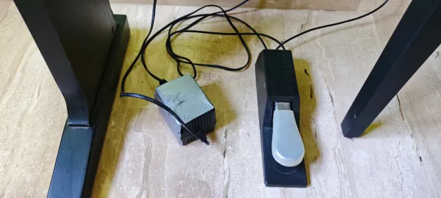 Piano Electrónico Hemingway