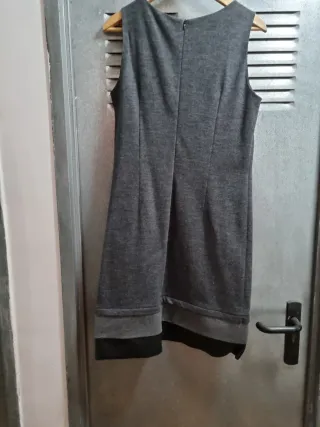 Abito grigio da ufficio