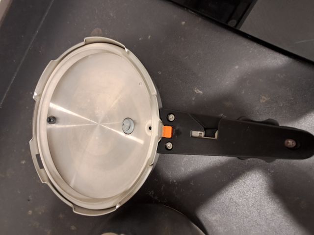 Olla a presión WMF PERFECT