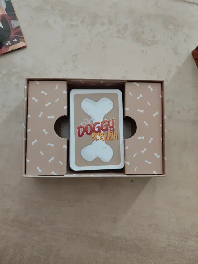 Juego de cartas Doggy Scratch