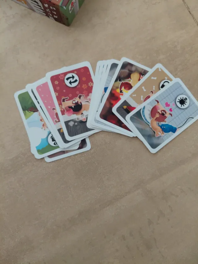 Juego de cartas Doggy Scratch