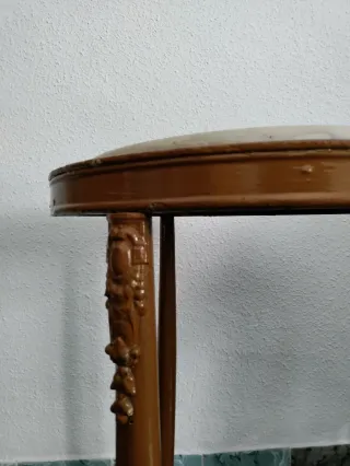 URGE VENTA!! Mesita Auxiliar S.XX Madera