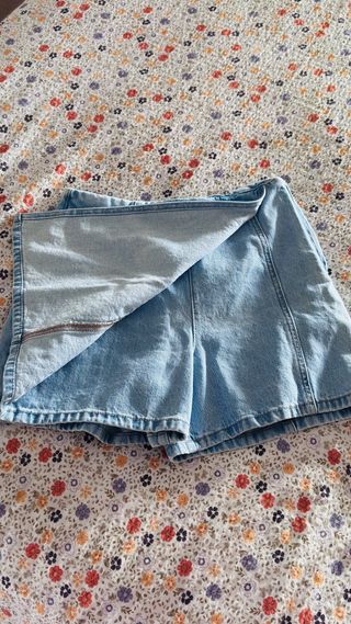 Minifalda pantalón Stradivarius Talla S