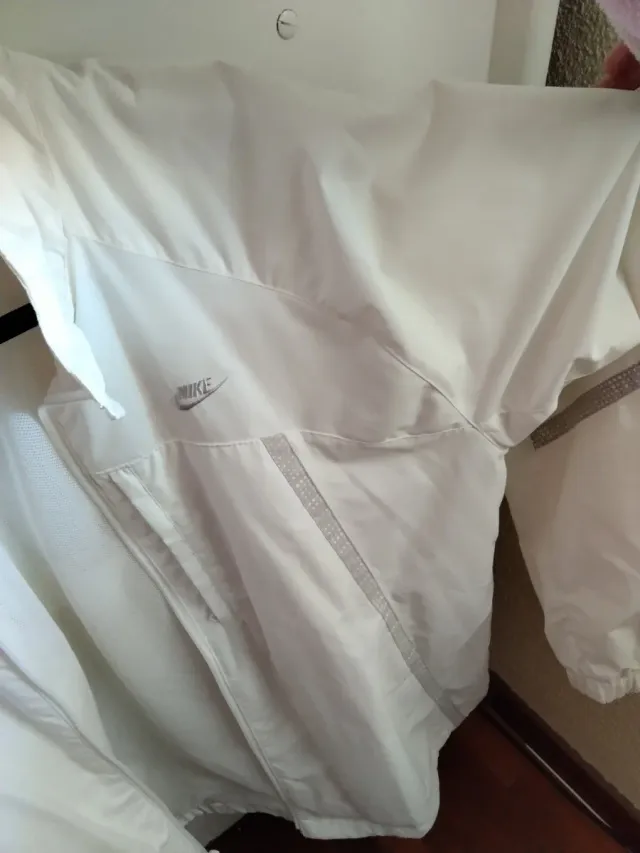 Cortavientos Nike Blanco