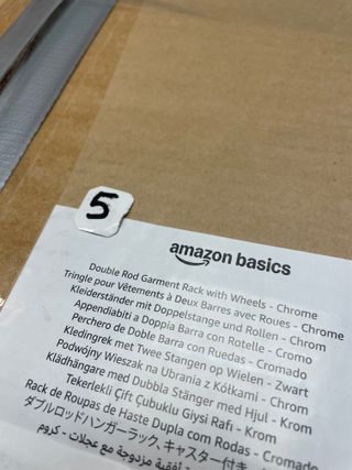 Perchero Doble Barra Amazon Basics 91x183cm